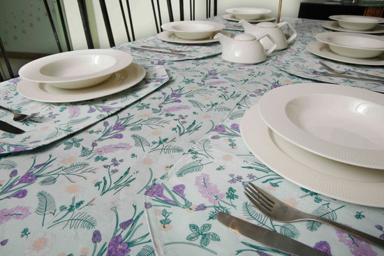 ZBN 23050 Floral Table Cover 6 Persons